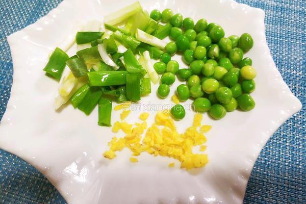 咸蛋黄豆腐的做法图解5