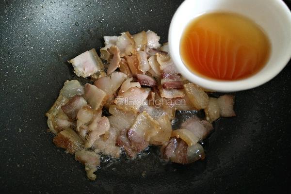  螺丝椒炒腊肉的做法图解9