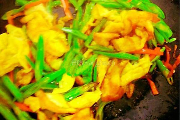 蛋炒四季豆的做法图解4
