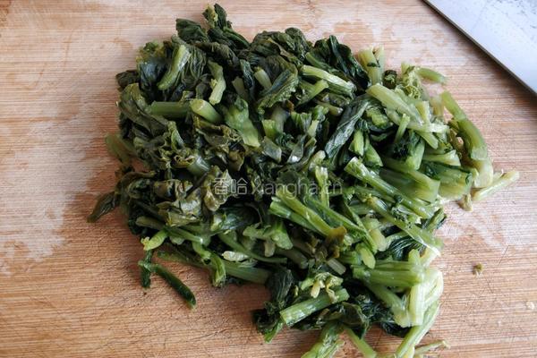 雪里蕻炖豆腐的做法图解2