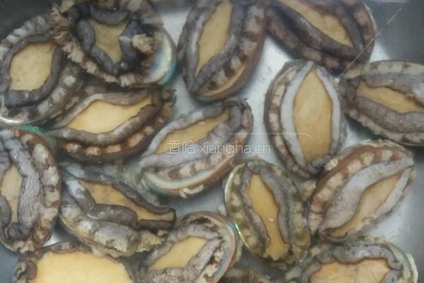 蒜蓉粉丝鲍鱼的做法图解1