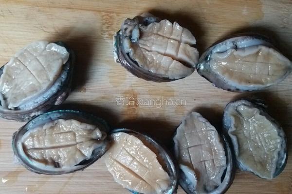 蒜蓉粉丝鲍鱼的做法图解3