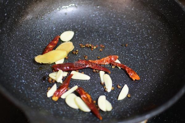 干煸豆角茄子的做法图解6