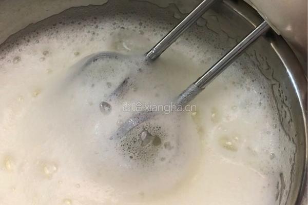 巧克力坚果戚风蛋糕的做法图解5