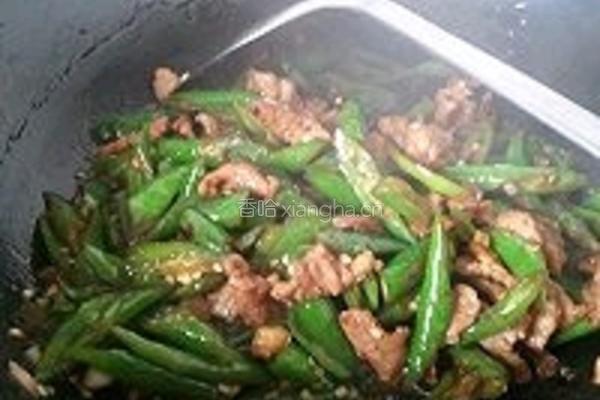 辣椒炒肉的做法图解4