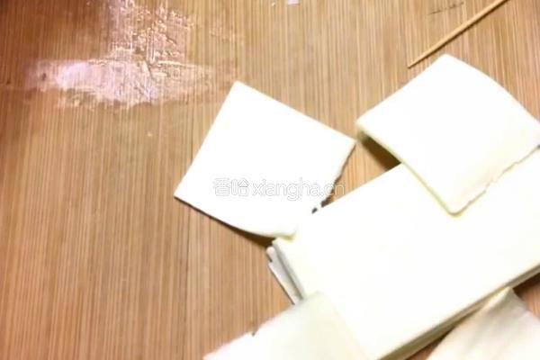 芦笋芝士培根卷的做法图解7