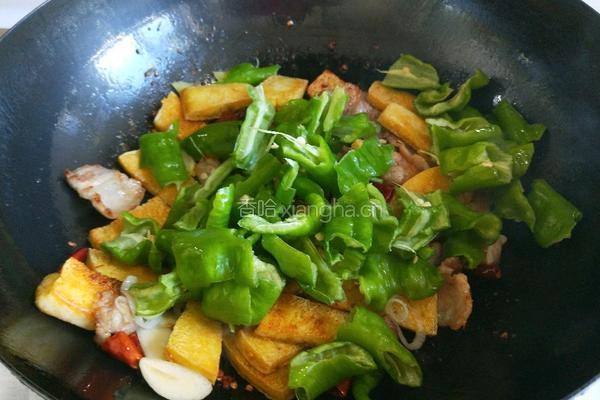北京#特色#红烧冻豆腐的做法图解11