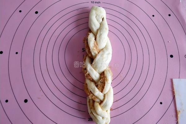 海苔肉松辫子面包的做法图解15