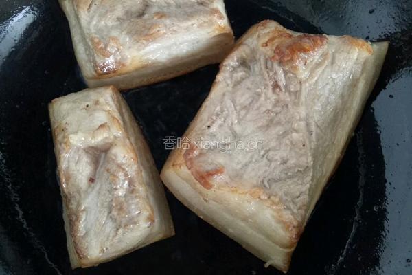 梅菜扣肉的做法图解2