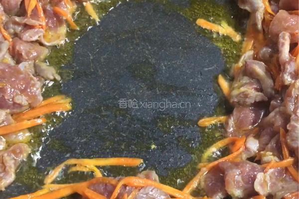 家常瘦肉炒面的做法图解5
