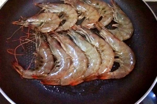 河北柠檬虾的做法图解3