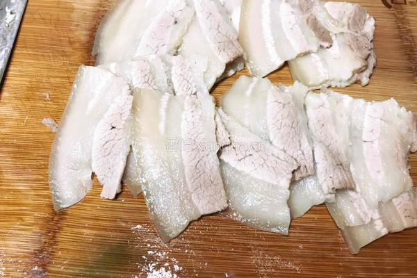 四川—蒜泥白肉的做法图解9