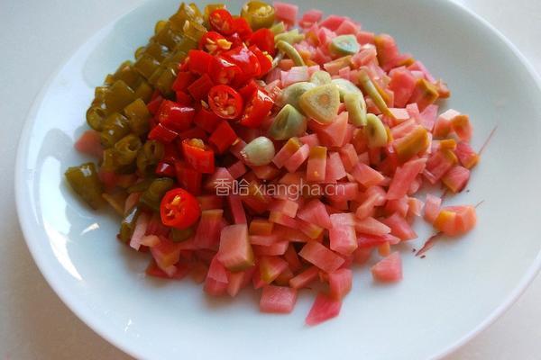 北京特色菜 泡菜炒肉末的做法图解3