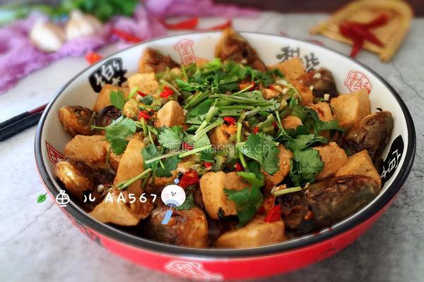 酱焖鲫鱼豆腐