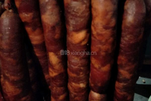 烟熏腊肠