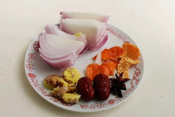 毛芋圣女果炖牛肉的做法图解4