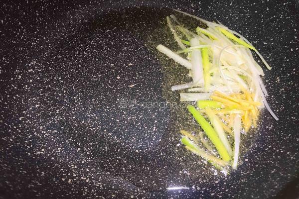 粤式—白灼芥兰的做法图解12