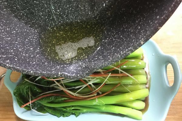粤式—白灼芥兰的做法图解14