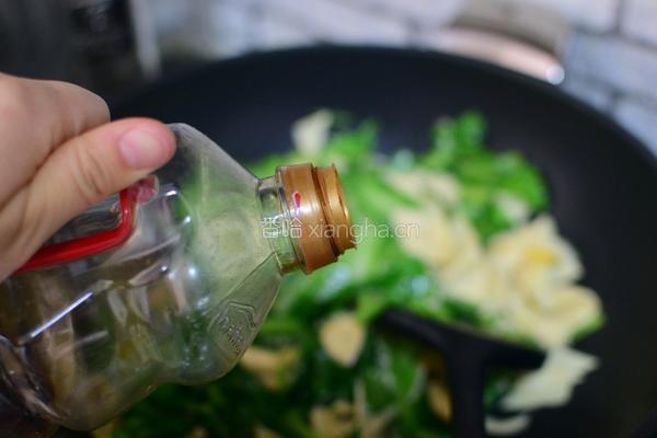 小白菜炒干豆腐的做法图解9