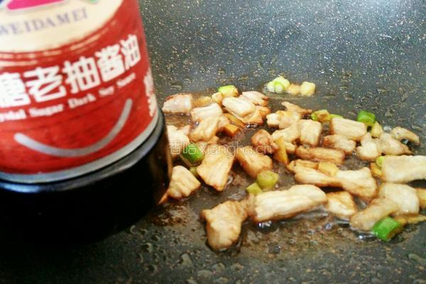 黄瓜炒肉的做法图解3