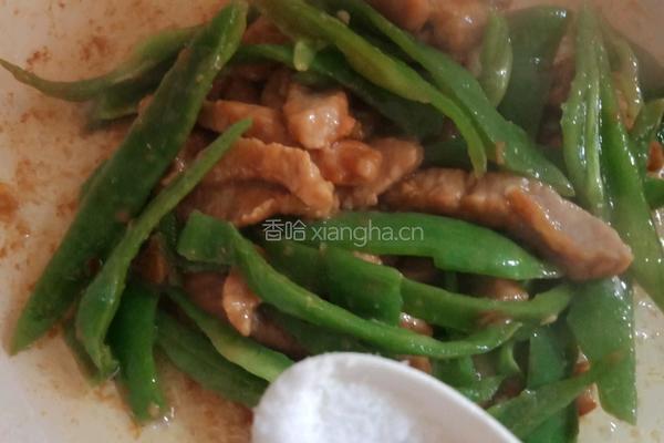 青椒炒肉丝的做法图解10