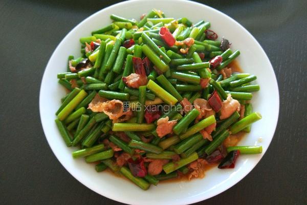 北京的 五花肉辣炒蒜苔的做法图解8