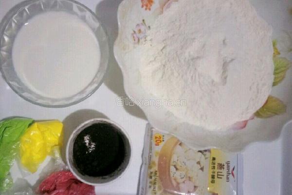 小马蛋糕造型馒头的做法图解1