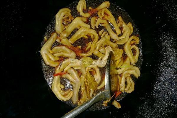 卤鸭脚的做法图解5