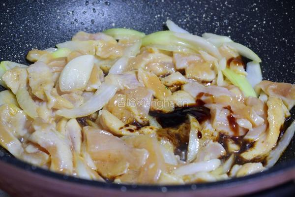 蚝油鸡柳炒洋葱的做法图解4