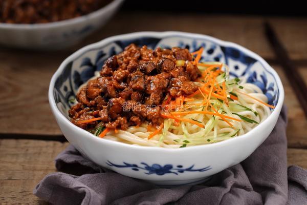 香菇肉酱拌面的做法图解12
