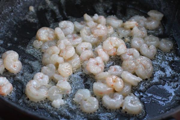 黄瓜炒虾仁的做法图解4