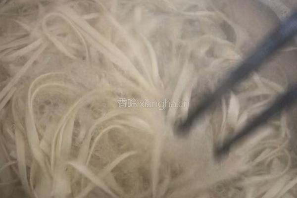 炒寿面的做法图解3