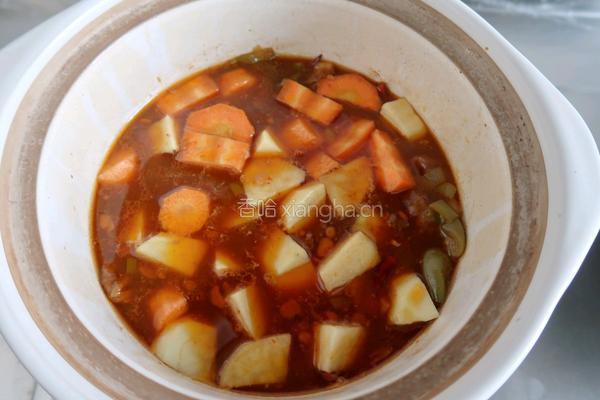 土豆烧牛腩的做法图解7