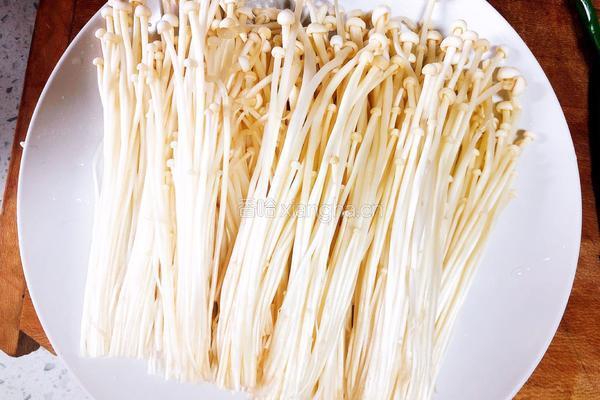蒜茸金针菇的做法图解3