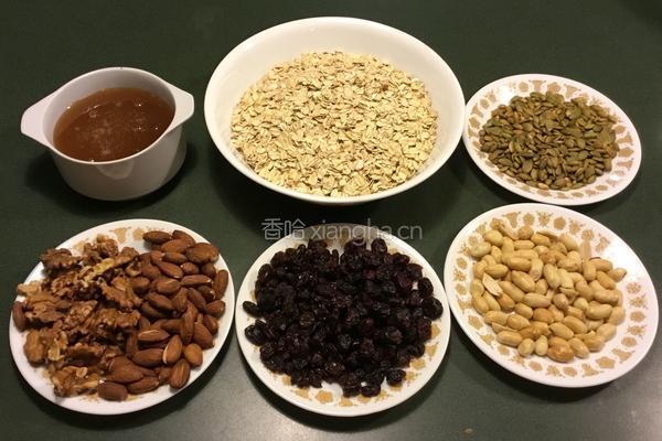  美味燕麦棒的做法图解1