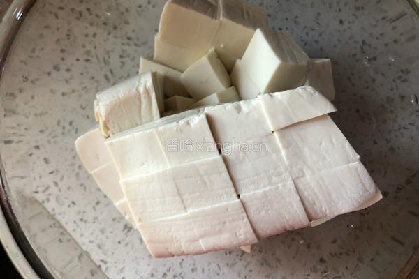 麻婆豆腐的做法图解1