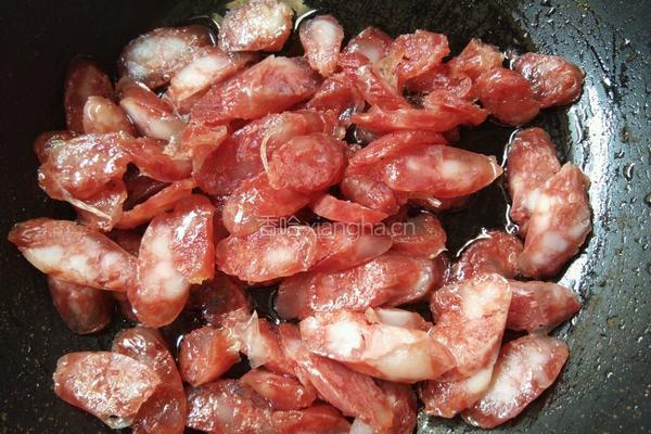 蒜苔炒腊肠的做法图解3