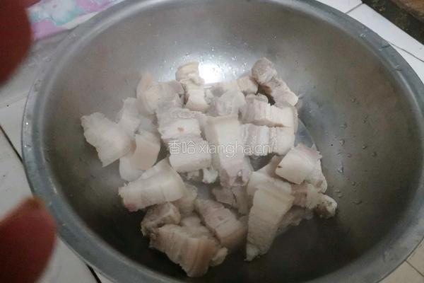 红烧肉的做法图解1