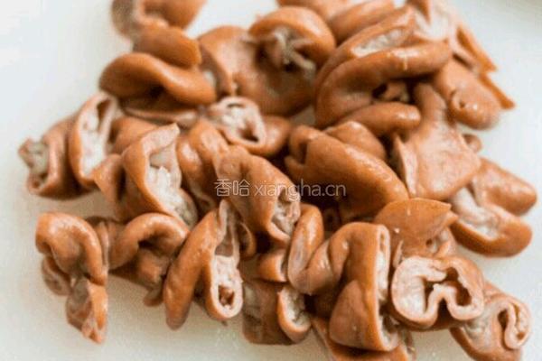 砂锅大肠炖豆腐的做法图解2
