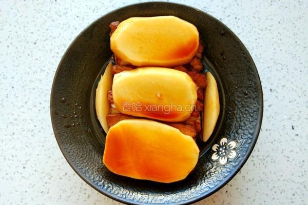 土豆扣肉的做法图解4