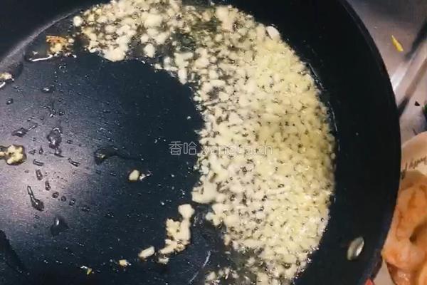 蒜蓉粉丝虾仁（虾仁粉丝煲）的做法图解2