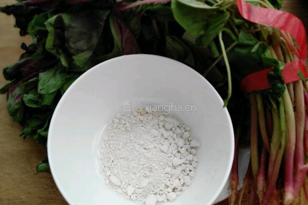素炒红苋菜的做法图解1