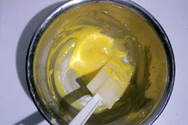 奶油草莓小贝的做法图解5