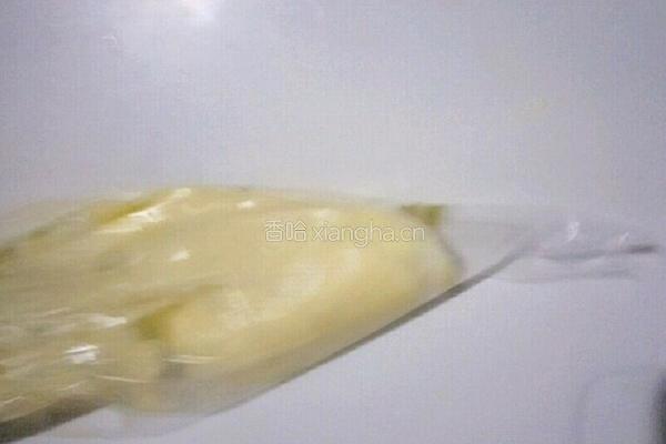 奶油草莓小贝的做法图解13