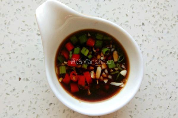 皮蛋豆腐的做法图解4