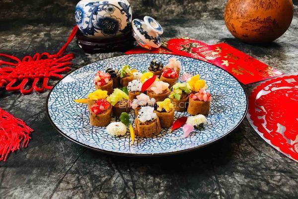 祥瑞萌猪花开富贵咯吱的做法图解12