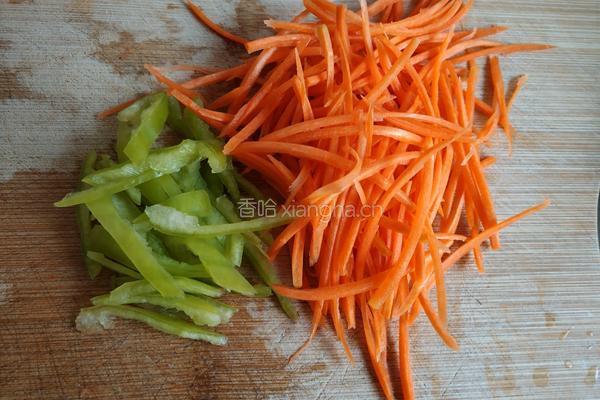 金针菇炒肉丝的做法图解2