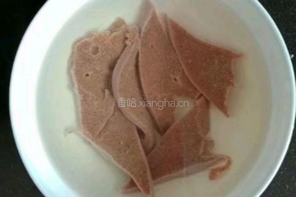 猪肝青菜粥 (宝宝辅食）的做法图解3