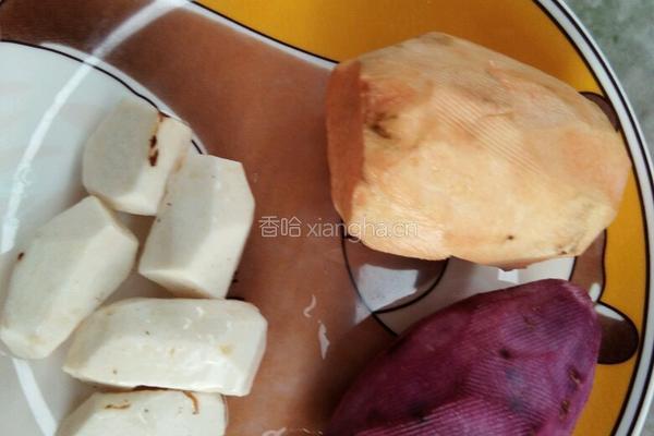 芋圆西米露的做法图解1