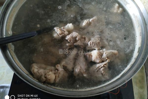清炖猪骨的做法图解3